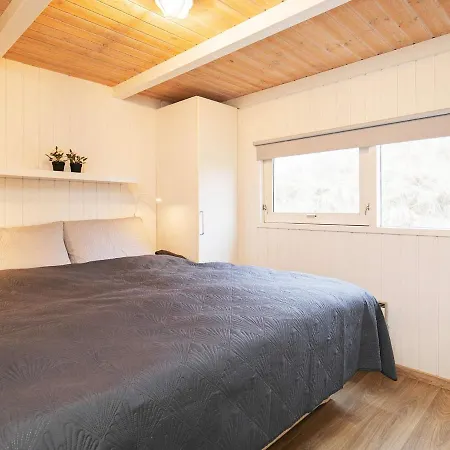 Holiday home Five-bedroom In Lokken 6 *