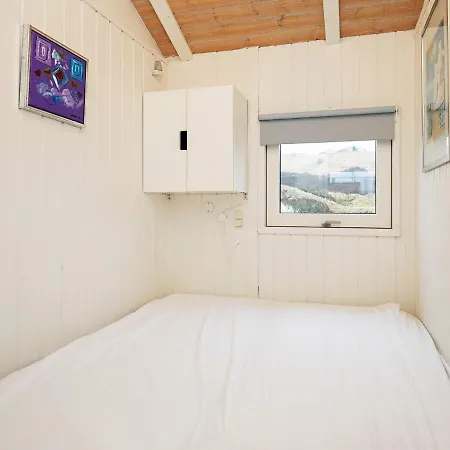 Holiday home Five-bedroom In Lokken 6